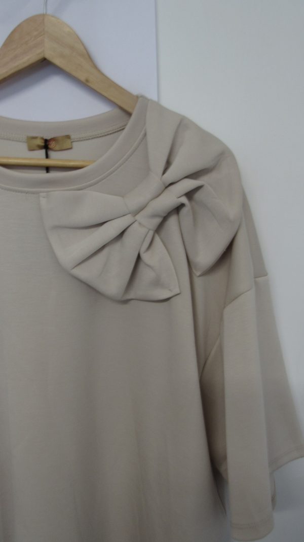 New Ladies Light Beige Bow Tunic Top One Size fits sizes 18 20 22 24 - Image 3