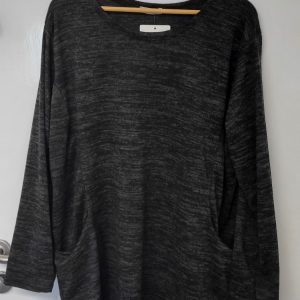 New Ladies Black Pockets Lightweight Jumper One Size fits sizes 16 18 20 22