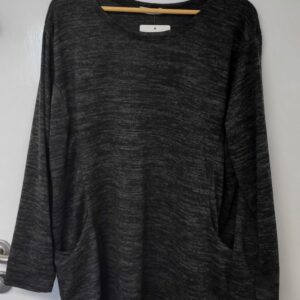 New Ladies Black Pockets Lightweight Jumper One Size fits sizes 16 18 20 22 NON RETURNABLE