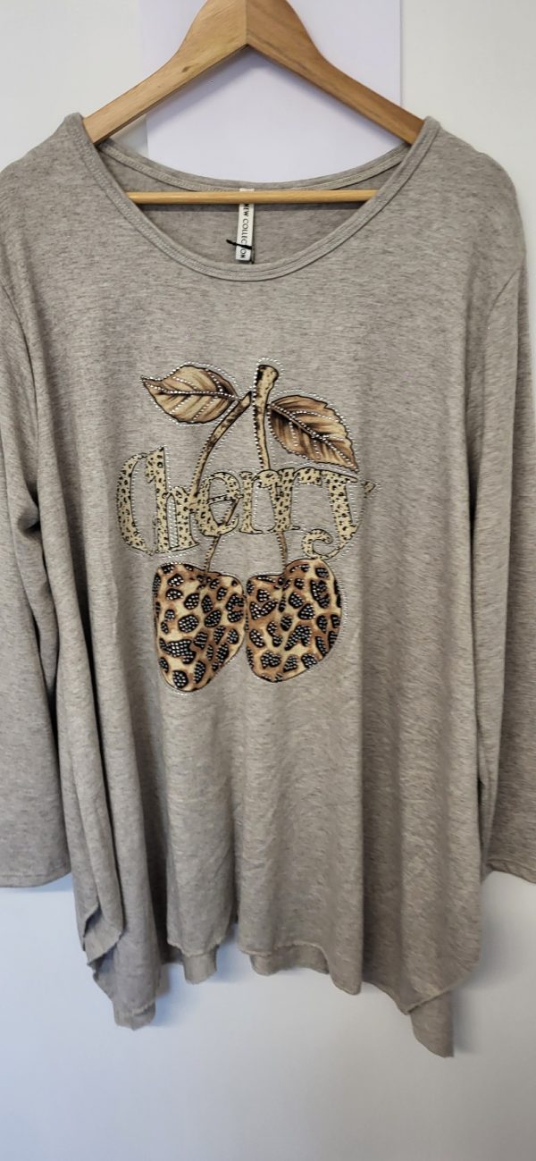 New Mocha Cherry Sparkle Jumper One Size fits sizes 18 20 22 24 - Image 3