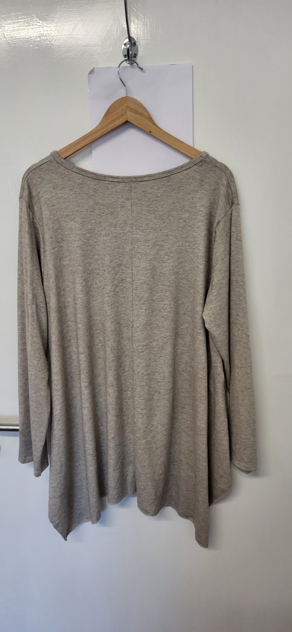 New Mocha Sparkle Heart Jumper One Size fits sizes 18 20 22 24 - Image 4