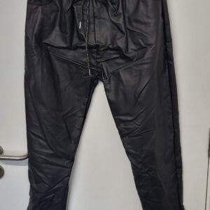 New Ladies Black Coated Trousers Roll Up One Size fits sizes 18 20 Size 2