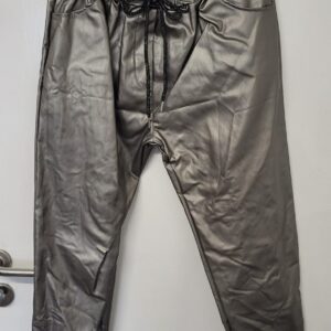 New Ladies Silver Coated Trousers Roll Up One Size fits sizes 18 20 Size 2