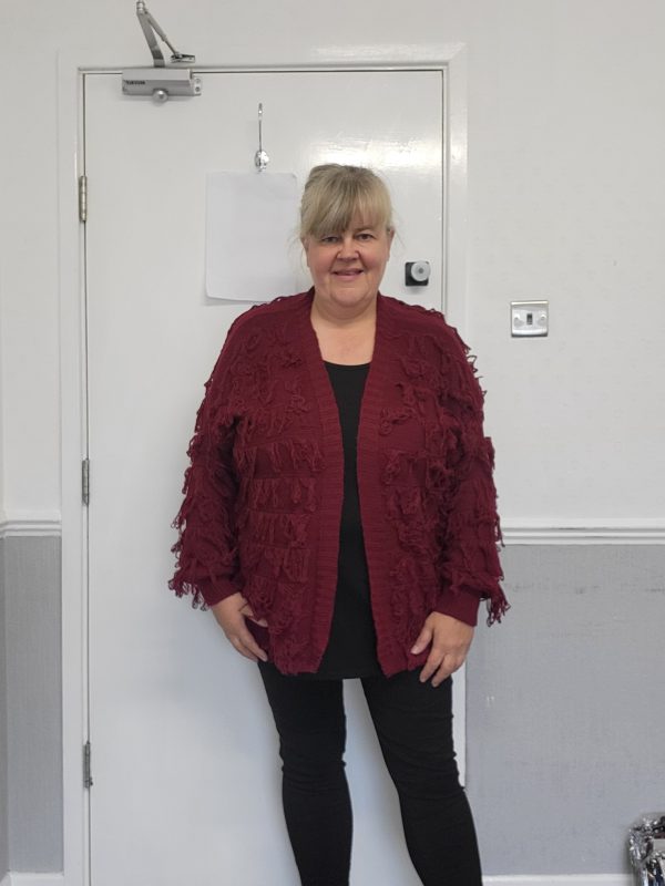 New Ladies Burgundy Ruffle Cardigan One Size fits sizes 16 18 20 22 - Image 5