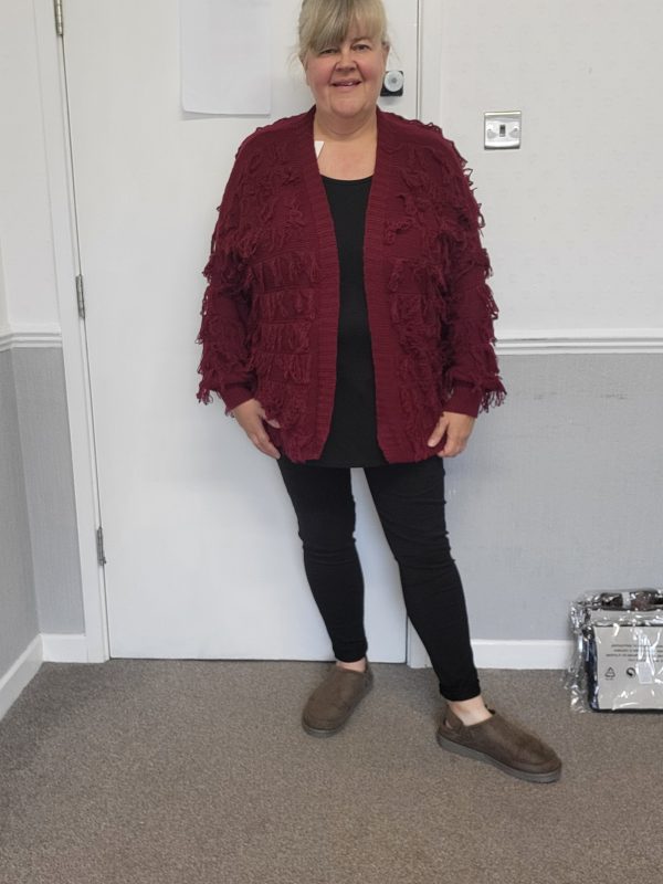 New Ladies Burgundy Ruffle Cardigan One Size fits sizes 16 18 20 22 - Image 6