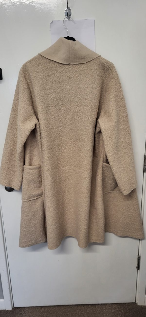 NEW Ladies Beige Wrap Coat One Size fits sizes 16 18 20 22 - Image 9