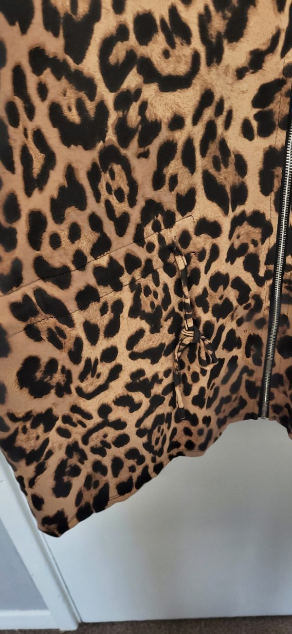 New Ladies Dark Beige Leopard Print Zip Up Hooded Jacket One Size fits sizes 18 20 22 - Image 5