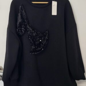 New Ladies Black Sequin Bow Sweatshirt One Size fits sizes 18 20 22 24