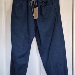 New Ladies Dark Blue Magic Jeans Stretchy One Size fits sizes 18 20 22 Size 2