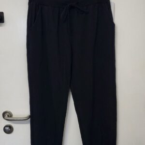 New Ladies Plain Joggers Black One Size fits sizes 16 18 20 Size 2