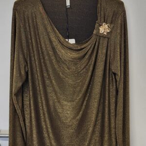 New Gold Sparkle Top One Size fits sizes 18 20 22