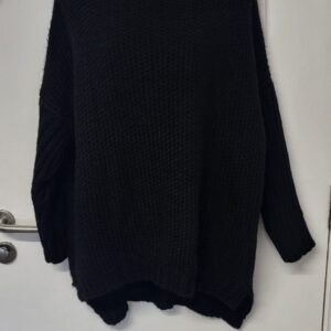New Ladies Jumper One Size fits sizes 18 20 22 Great Price