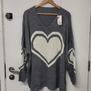 NEW Ladies Grey with White Heart Jumper One Size Fits 20 22
