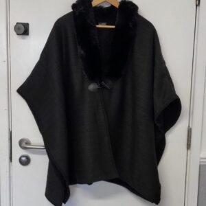 Black Fake Fur Collar Poncho One Size fits sizes 18 20 22