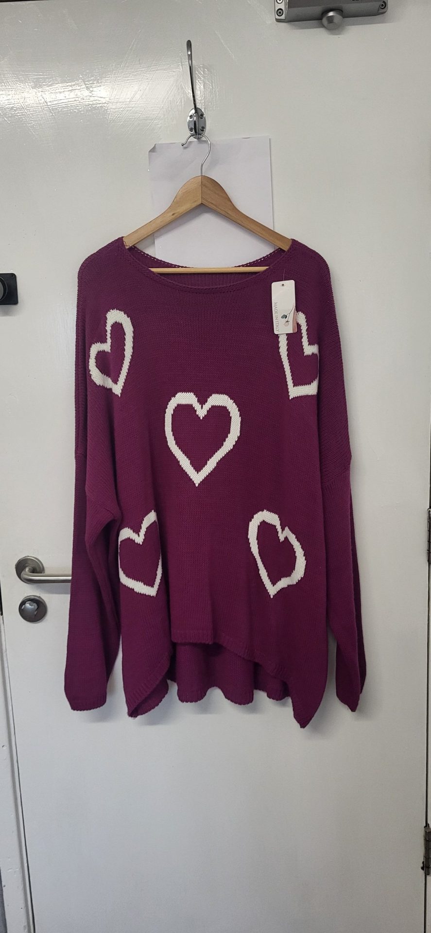 New Ladies Purple with White Hearts High Low Jumper One Size fits sizes 20 22 - Image 2