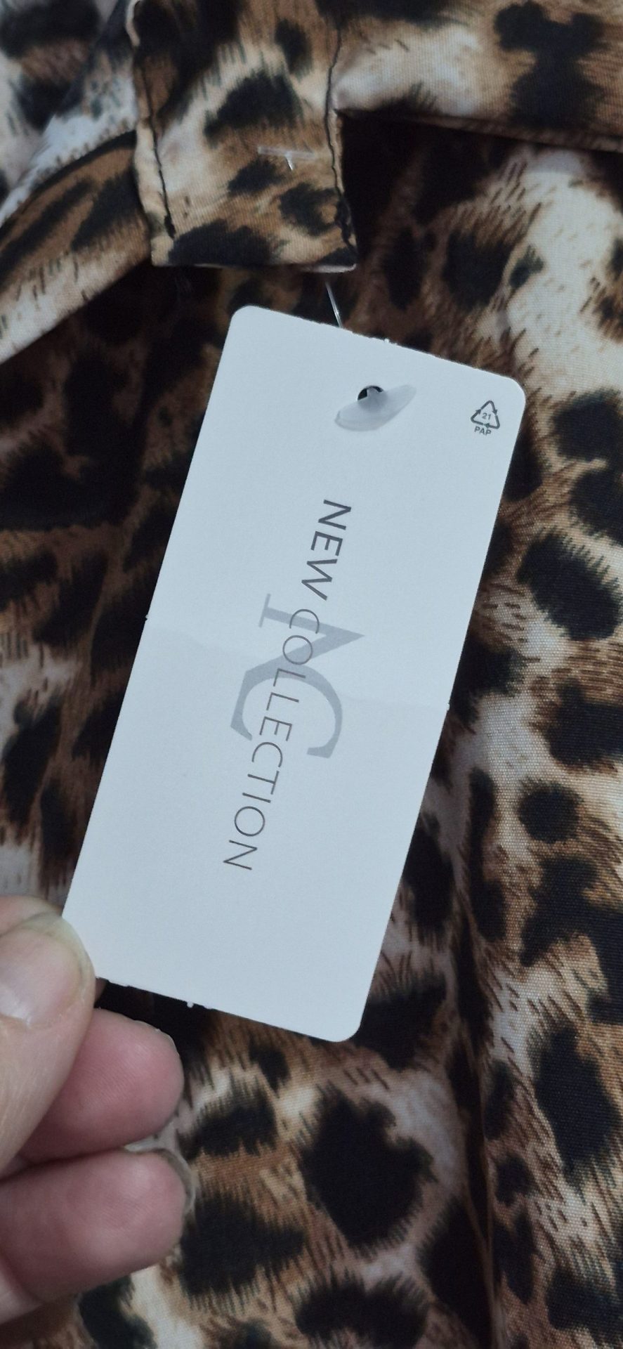 New Ladies Animal Print Top One Size fits sizes 18 20 22 - Image 3