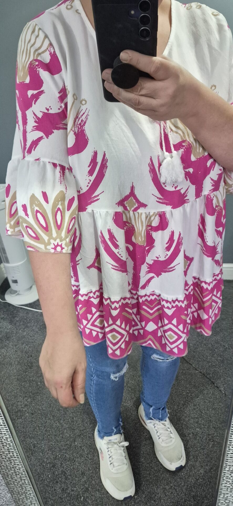 New Ladies Cerise Pink Pattern Top One Size fits sizes 18 20 22 - Image 5