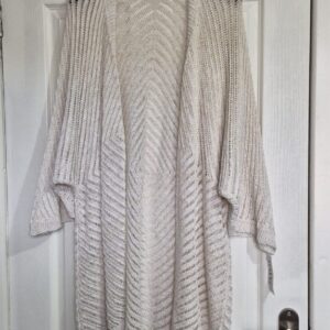 New Ladies Lacy with fleck Cream Cardigan One Size fits sizes 18 20 22 24