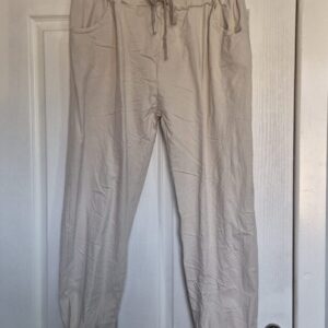NEW Ladies Beige Stretchy Non Crinkle Magic Trousers One Size Fits 22 24 Size 3