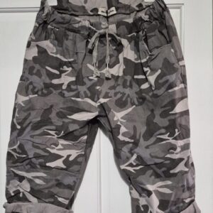 NEW Ladies Mocha Camo Magic Shorts Plus Size One Size Fits sizes 10 12 14 16 18 Size 1