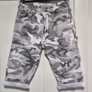 NEW Ladies White Camo Magic Shorts One Size Fits sizes 12 14 16 18 Size 1
