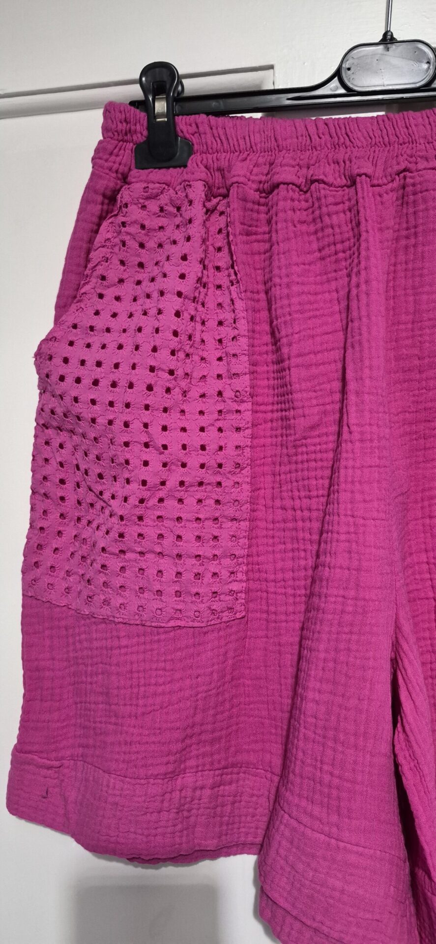 Lovely Cerise Pink Pattern Pocket Shorts One Size fits sizes 16-22 - Image 5