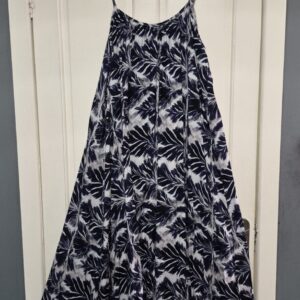 Lovely Leaf print Sun Dress in Blue One Size fits sizes 16 18 20 22