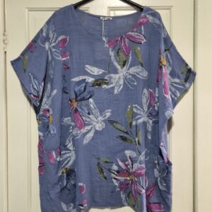 New Blue Floral Pocket Cotton Top One Size fits sizes 18 20 22 24
