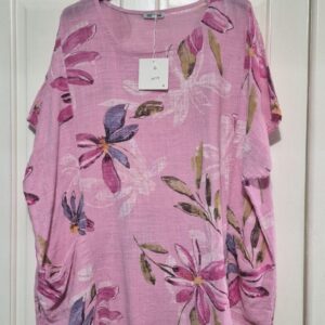 New Pink Floral Pocket Cotton Top One Size fits sizes 18 20 22 24