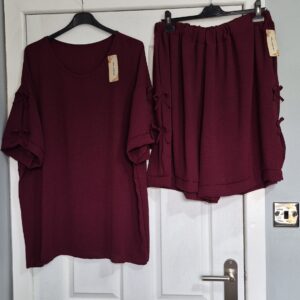 Lovely Burgundy Top and Shorts Set One Size fits sizes 18 20 22