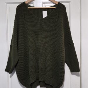 Green Ribbed V Neck Jumper One Size fits sizes 18 20 22/24